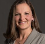 Kristin Barshinger headshot