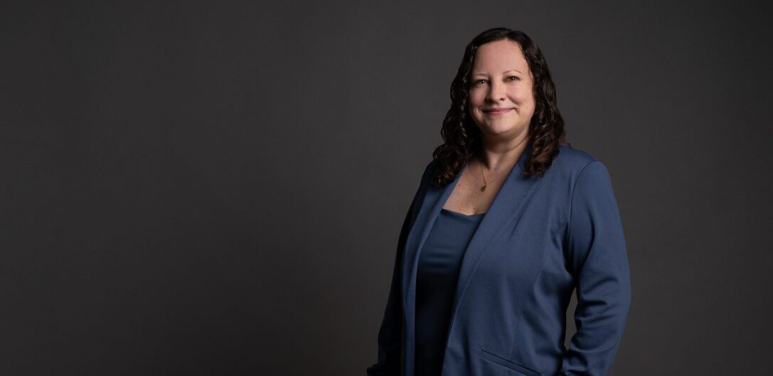 Ashley Lacis Headshot
